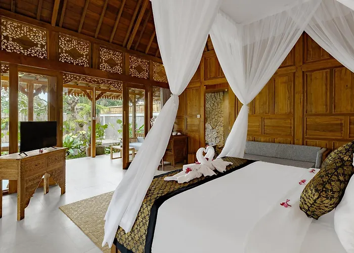 Ratni Villa *